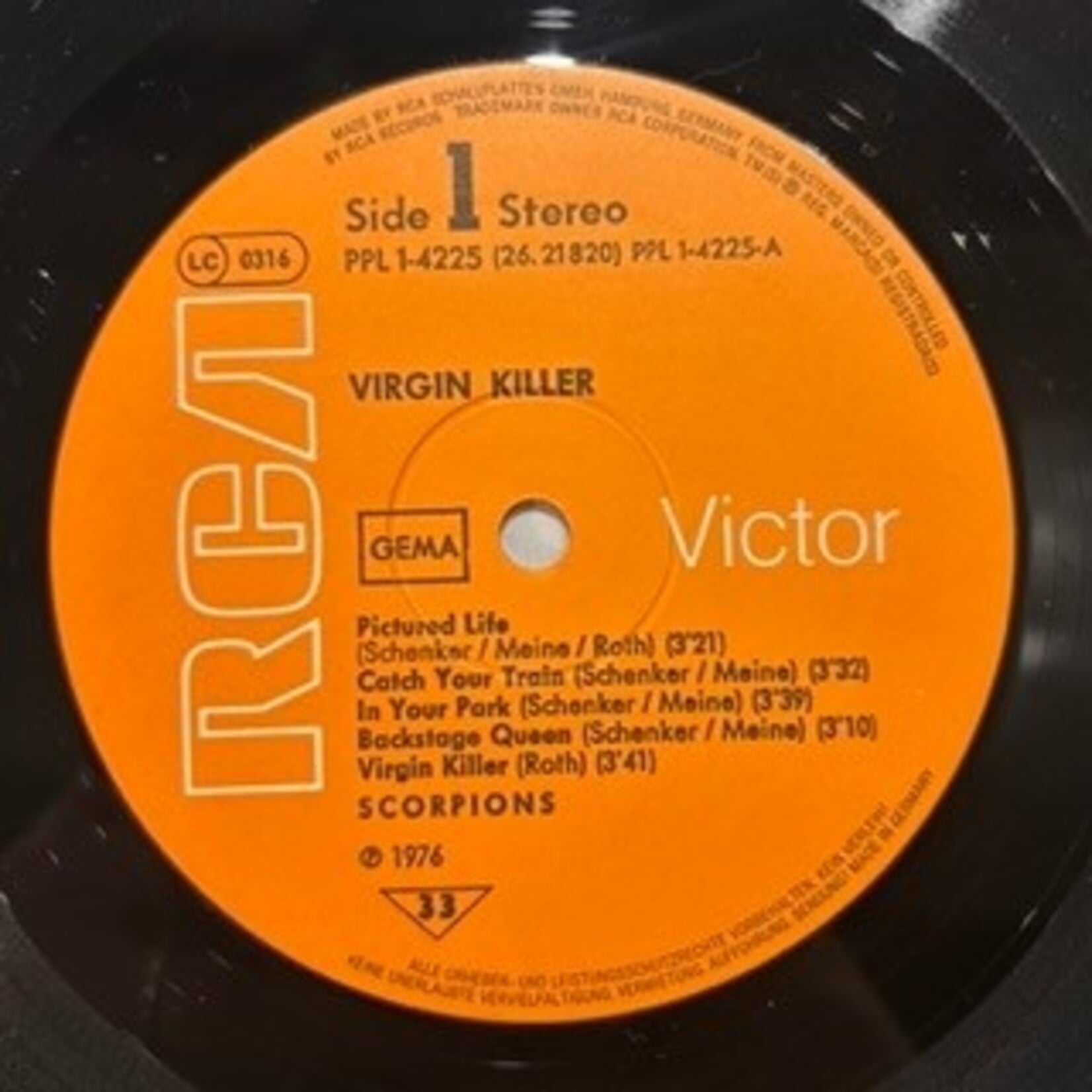 Scorpions: Virgin Killer (1976, Germany, Uncensored Cover, Disc EX) [RCA]