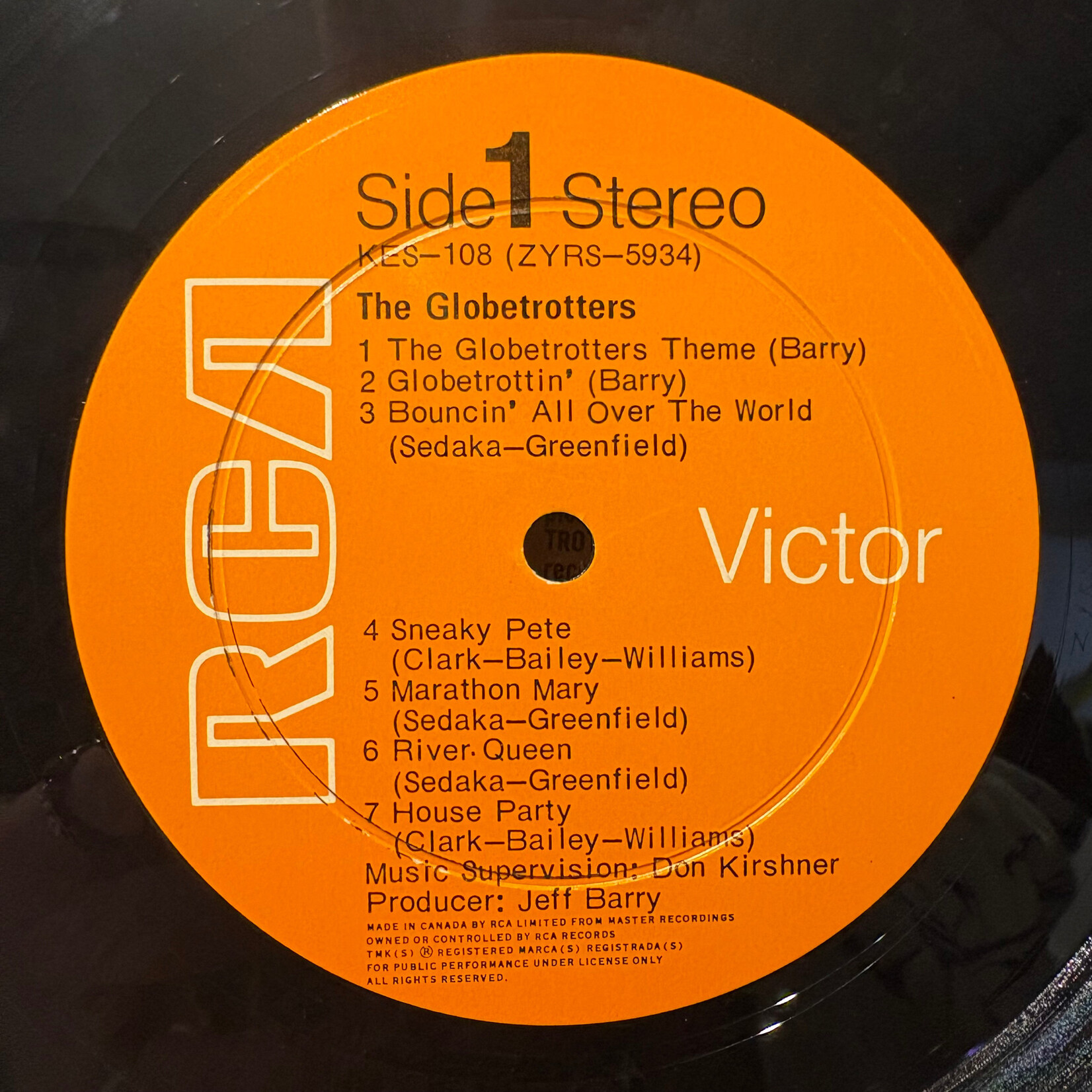 Globetrotters: self-titled (1970, Canada VG+) [RCA VICTOR]