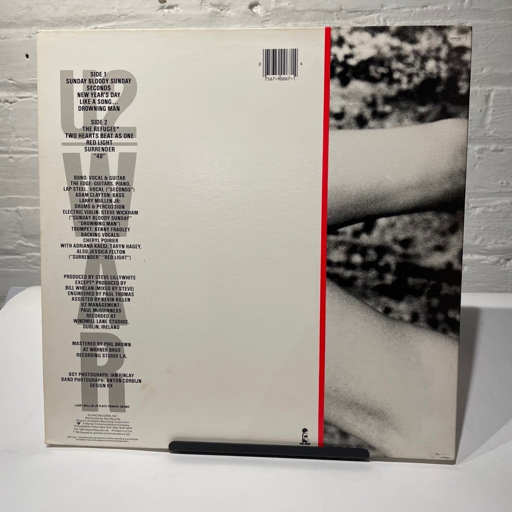 U2: War (Gold Stamped Promo, 1983, USA, Ex) [ISLAND]