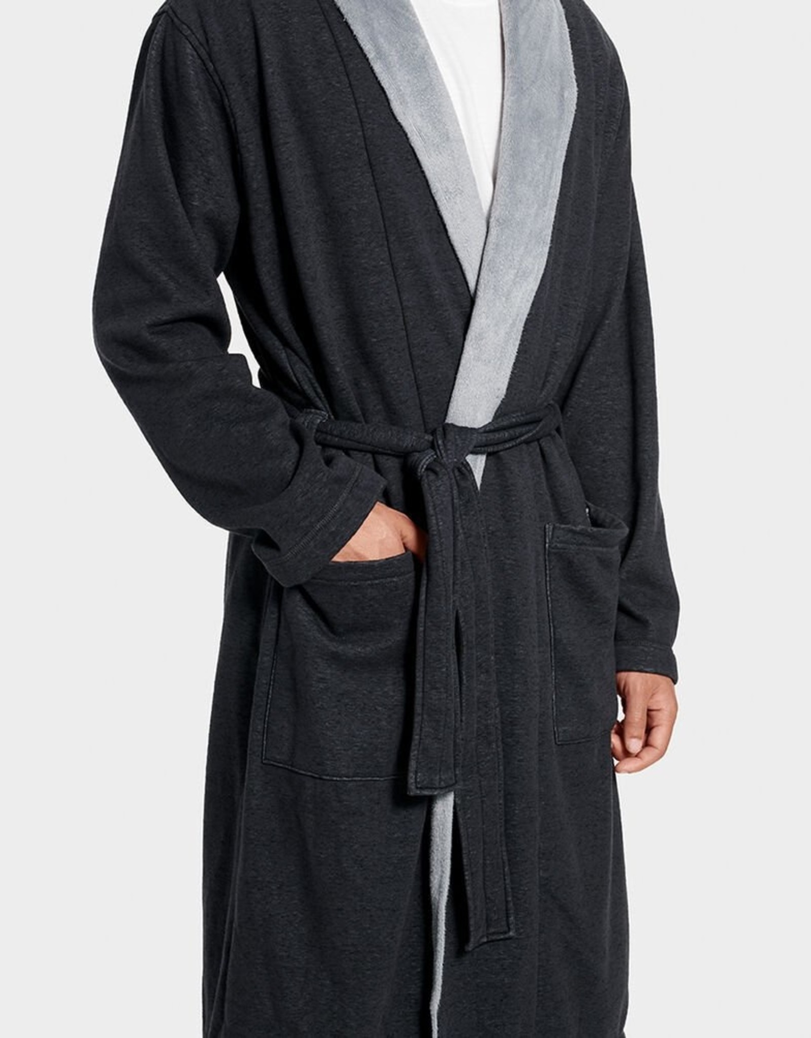 UGG - Men's Robinson Robe Black Heather 