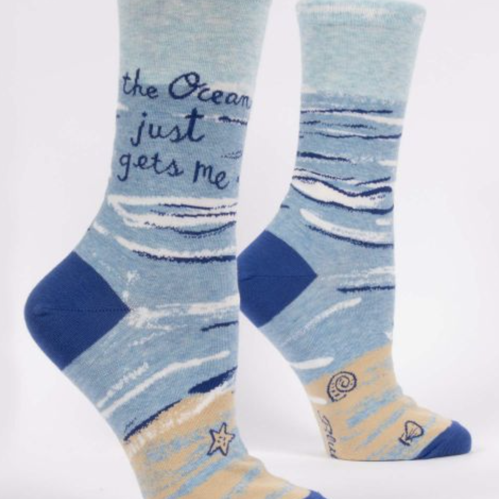 Blue Q Blue Q - Crew Socks The Ocean Just Gets Me
