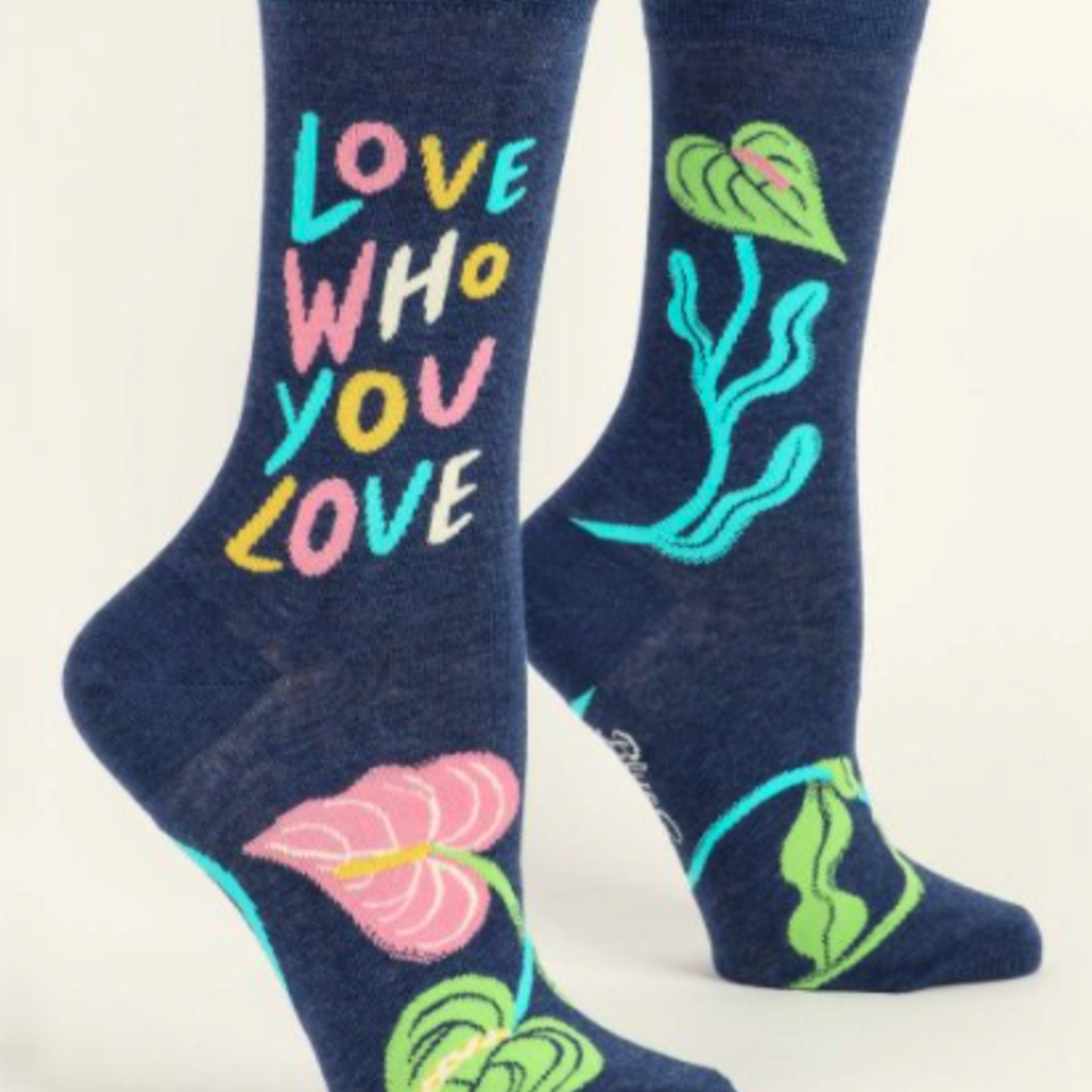 Blue Q Blue Q - Crew Socks Love Who You Love
