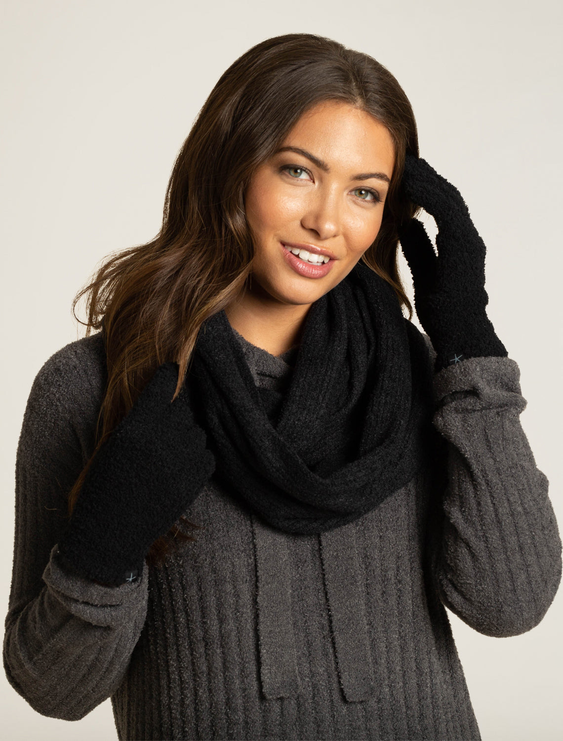 Barefoot Dreams Cozychic Gloves Be Charmed