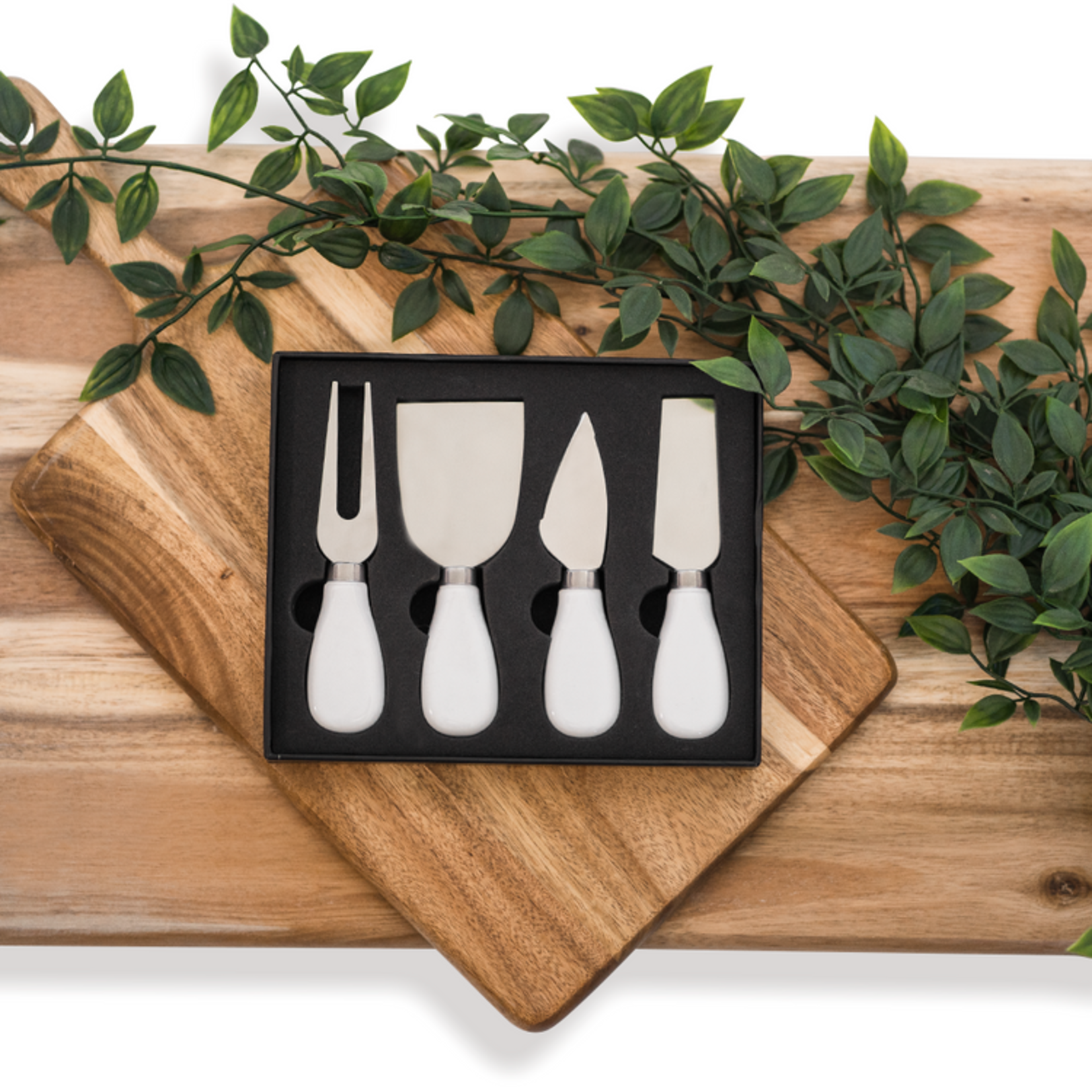 Lynn & Liana Designs Lynn & Liana - Cheese Knife Set - White Ceramic