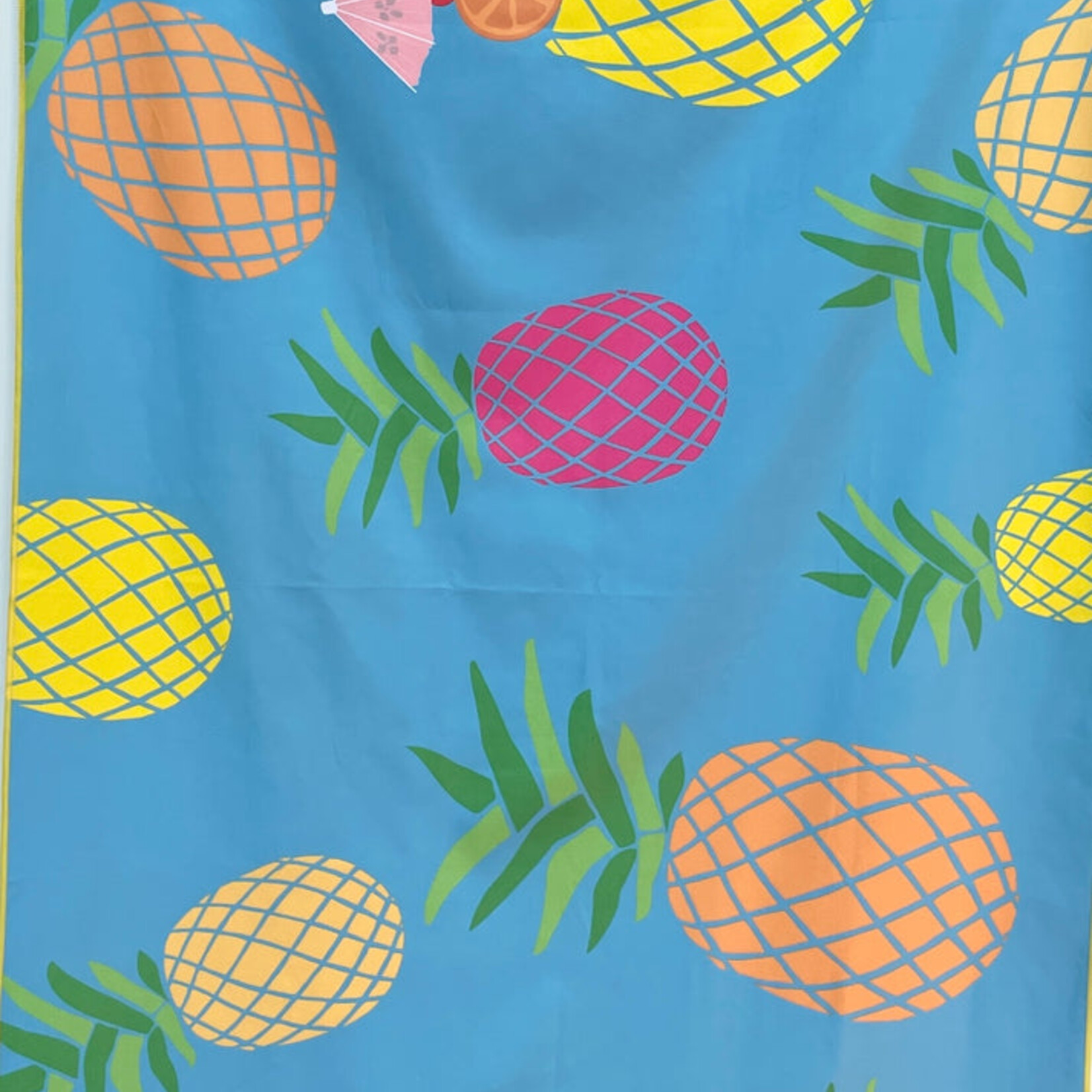 Clutch Towels - Pineapple Party 32" 64" Towel