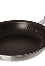 Update Int. Update 10' Frying Pan, Quantum Coated w/ silicone handle