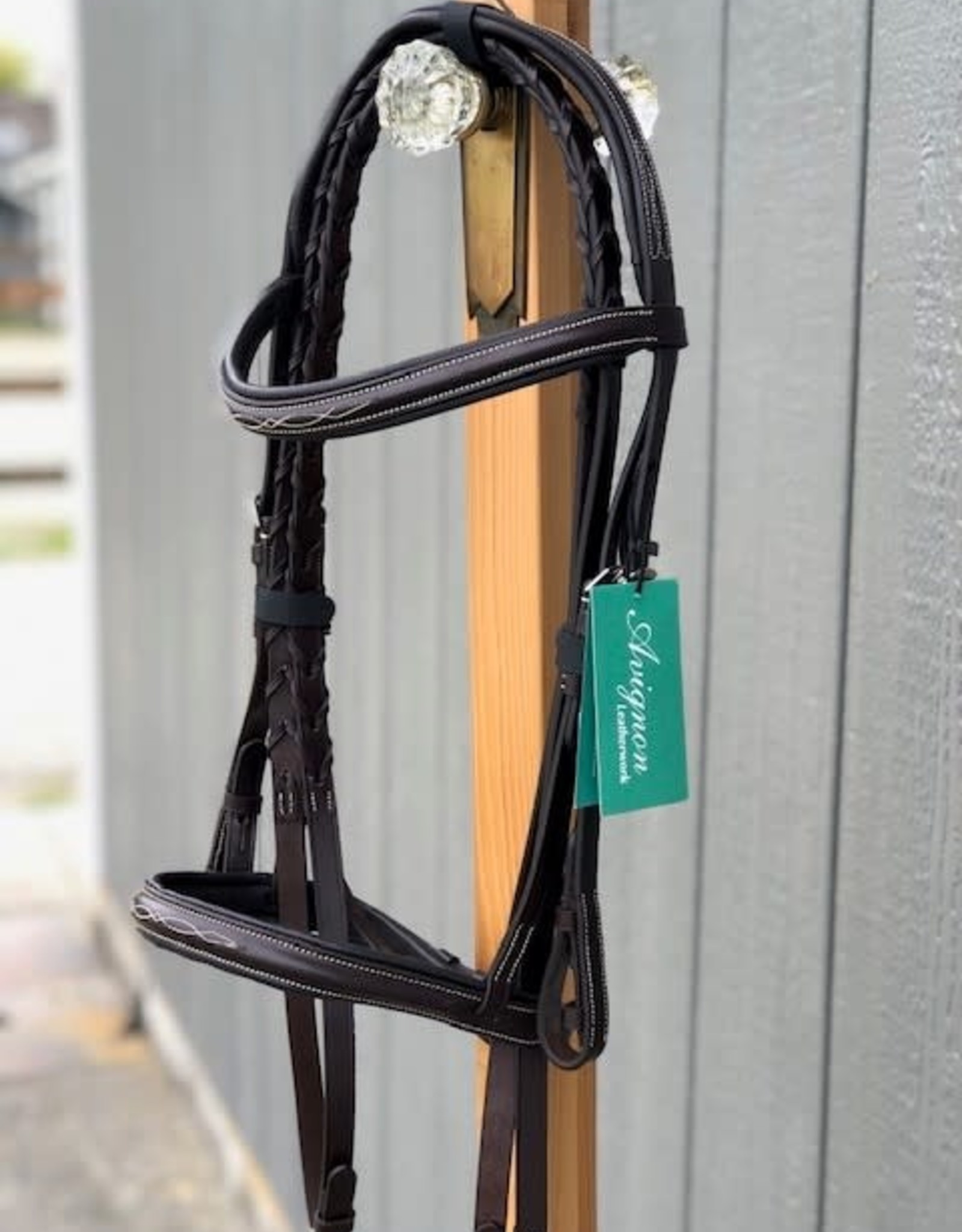 AVIGNON OCALA BRIDLE Equine Essentials Tack & Laundry Services