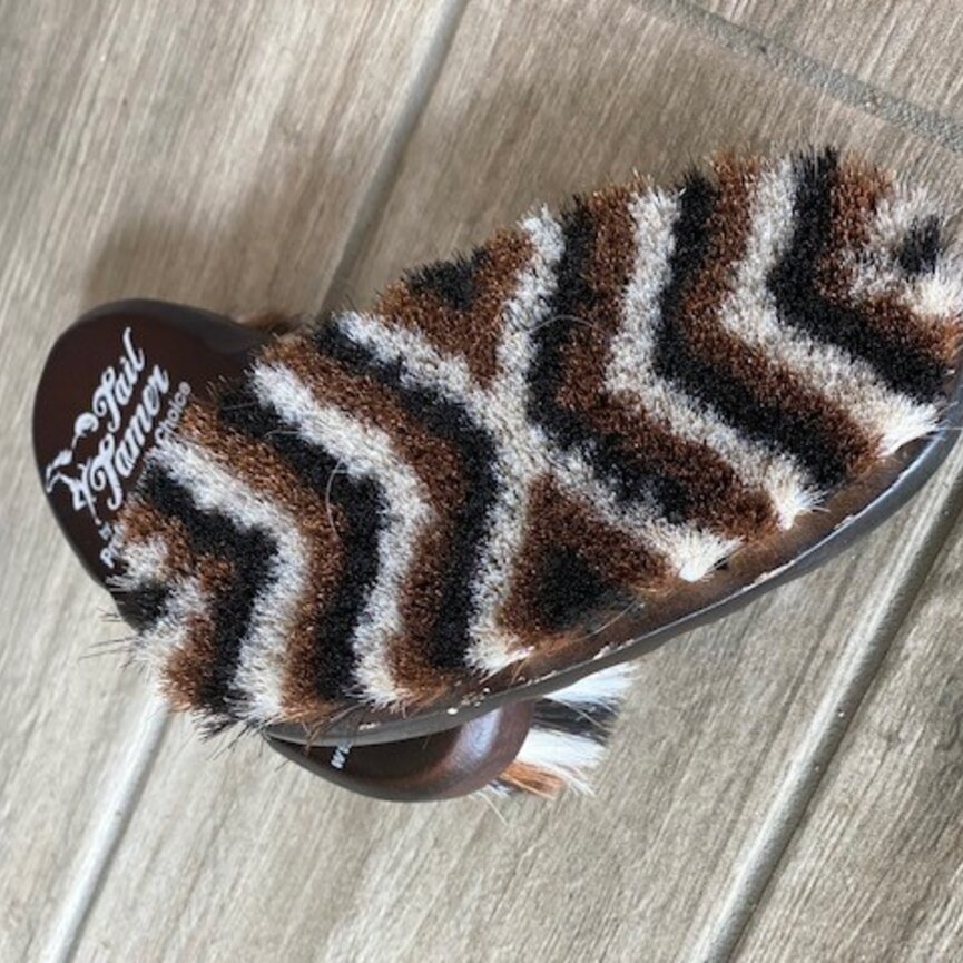 SMALL OVAL HORSEHAIR BRUSH