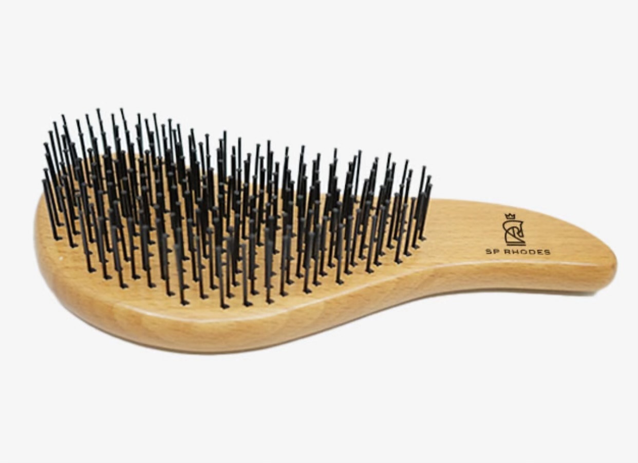 CUSTOM MANE & TAIL BRUSH Equine Essentials Tack & Laundry Services