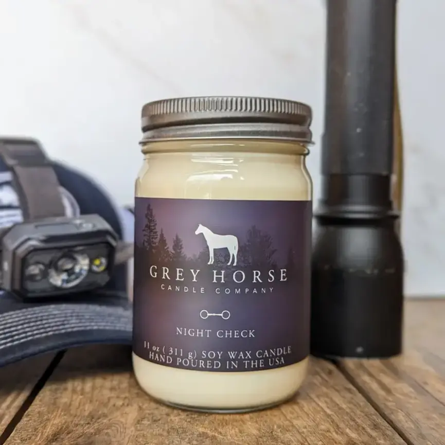 GREY HORSE CANDLE