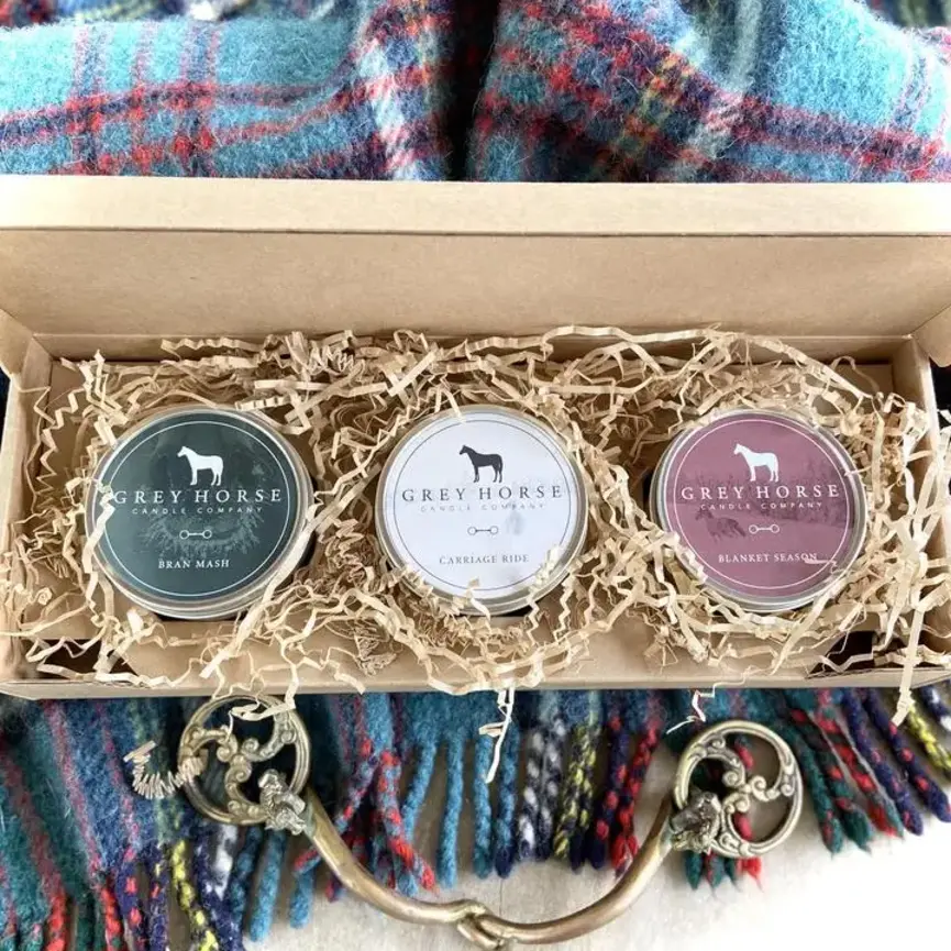 HOLIDAY TIN GIFT BOX