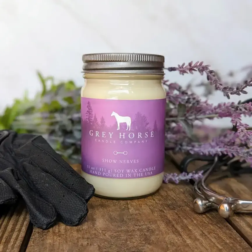 GREY HORSE CANDLE