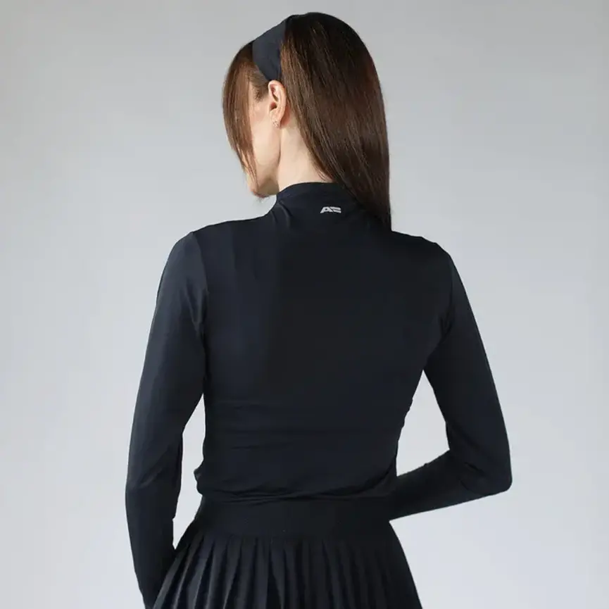 ULTRA BREATHABLE MOCK NECK LONG SLEEVE