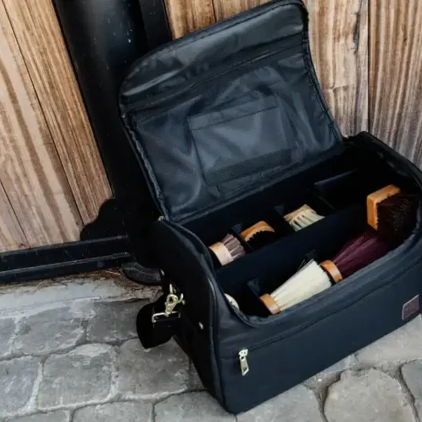 GROOMING BAG SET