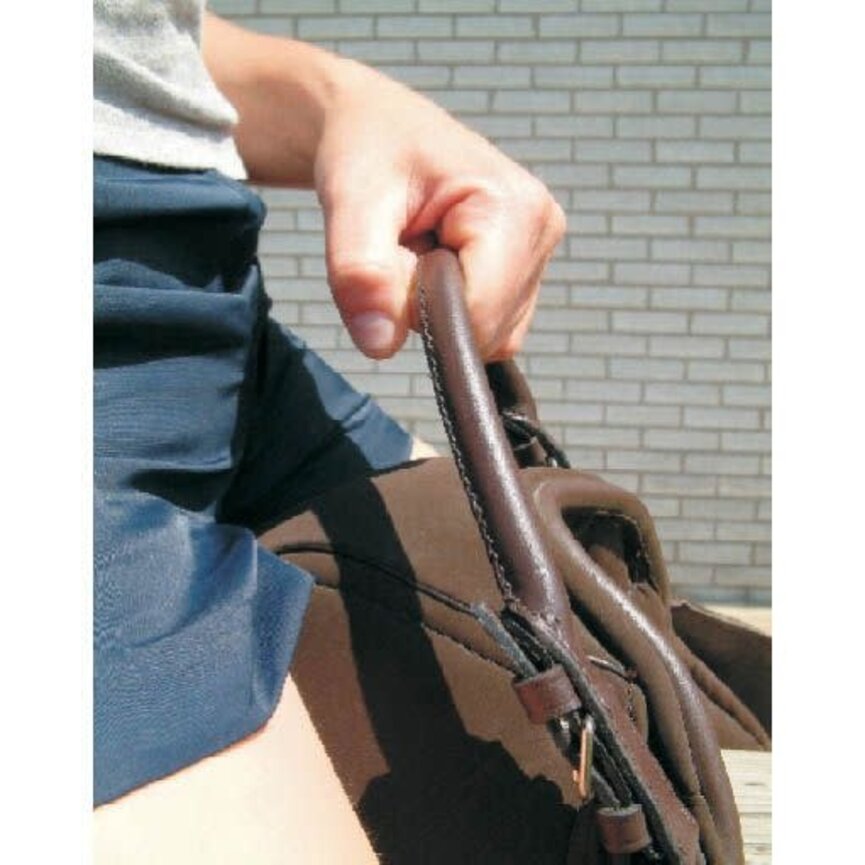 SADDLE HANDLE