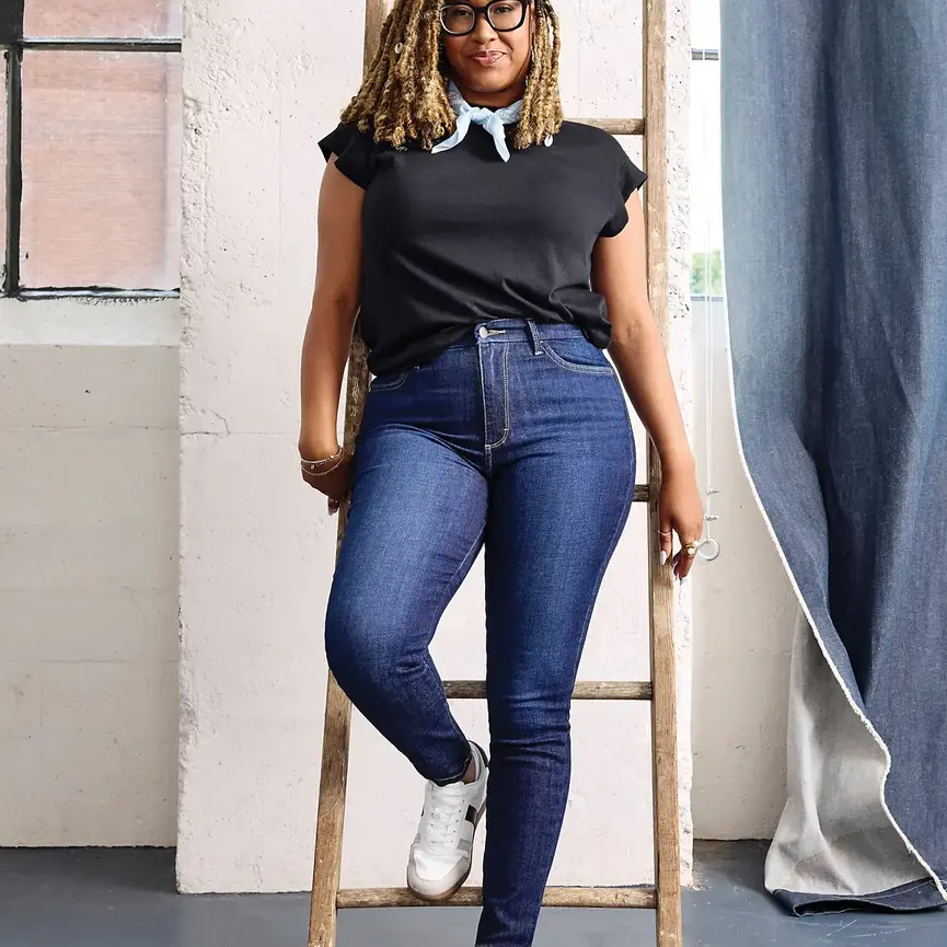 Bespoke High Rise Skinny Jean in Rae