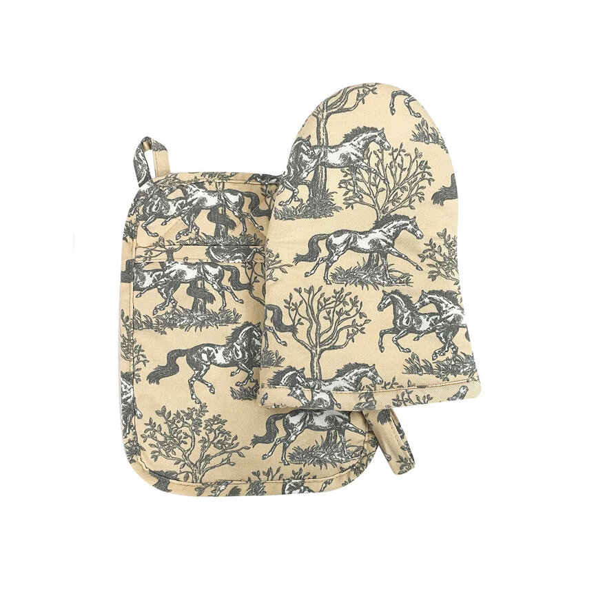 Oven Mitt and Pot Holder Set