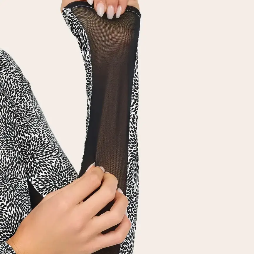 Libby 1/4 Zip Shirt in Black Floral Burst