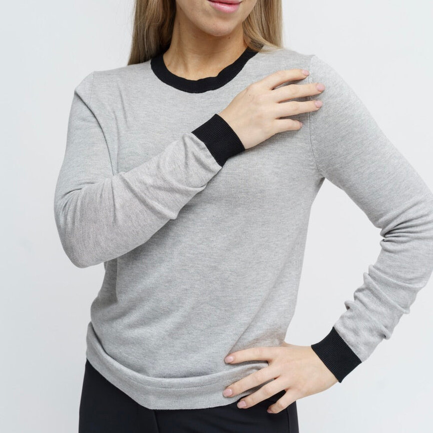 CONTRAST CREWNECK SWEATER