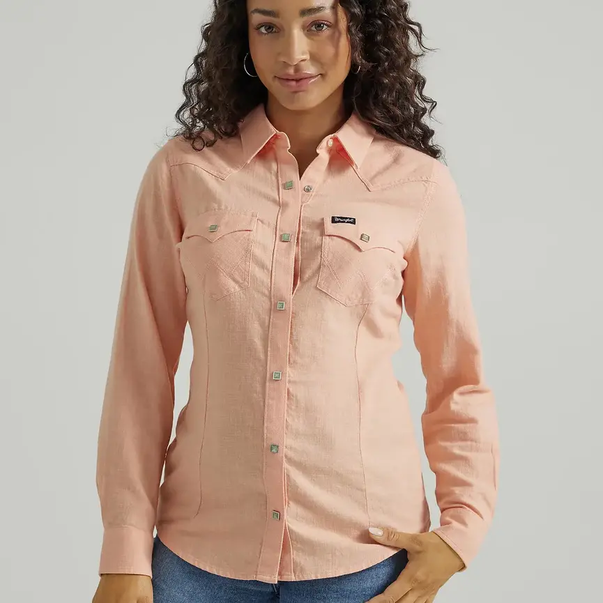WOMEN'S RETRO® LONG SLEEVE SOLID WESTERN SNAP SHIRT IN PEACH