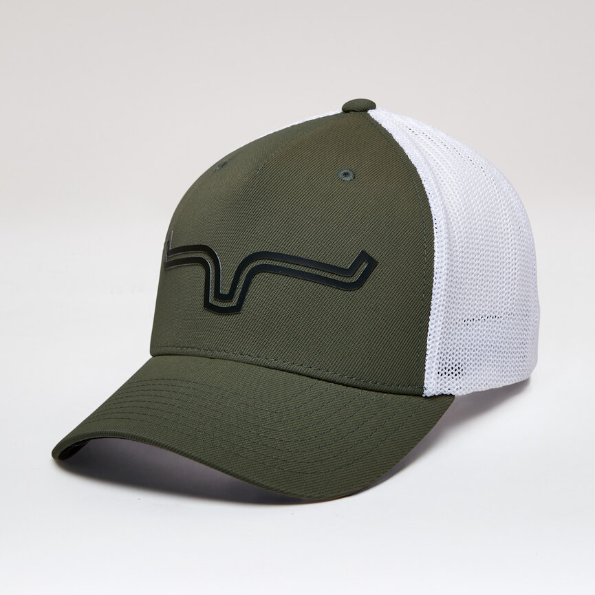 110 DOUBLE TRAC TRUCKER HAT
