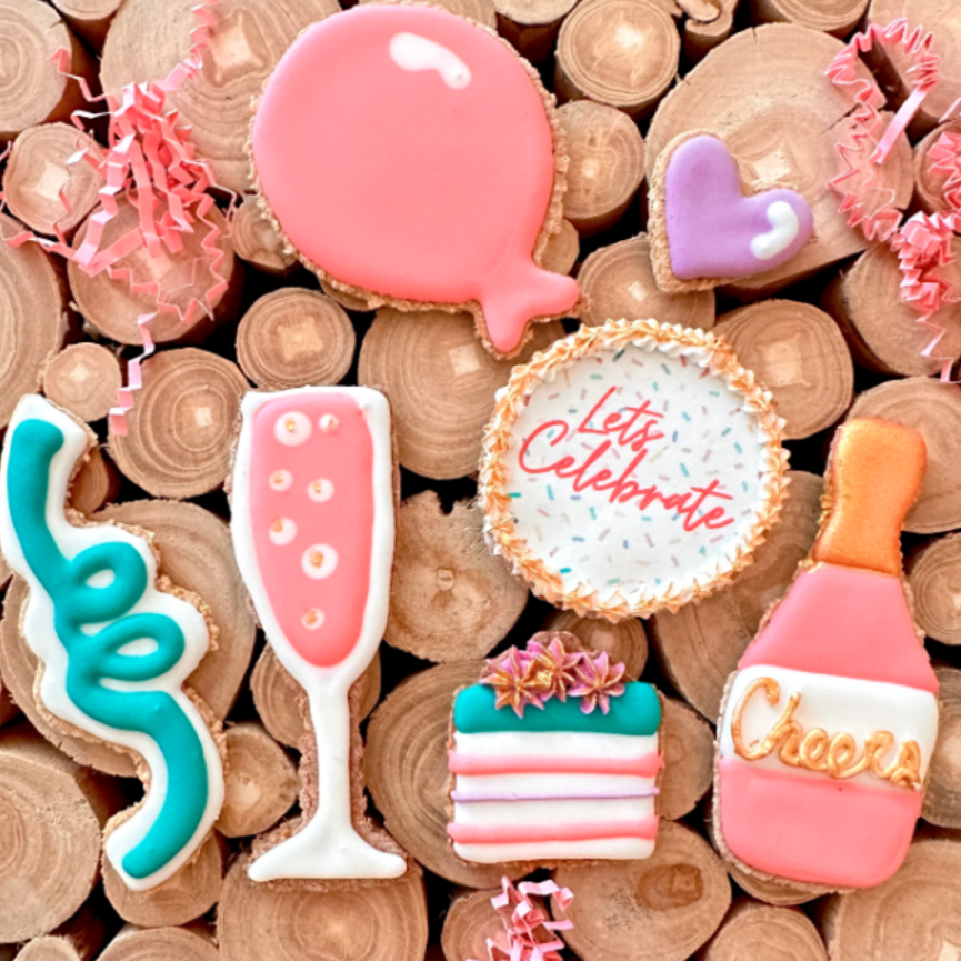 THE BLISSFUL EQUESTRIAN ICING COOKIES