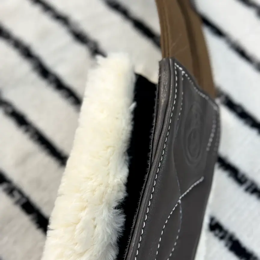 Soft Padded Pro Leather Hunter Girth