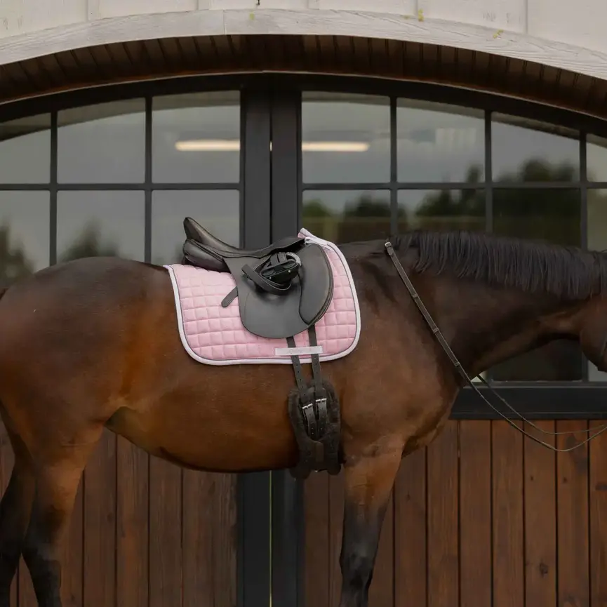 Svalbard Dressage Saddle Pad with NordicAir Tech