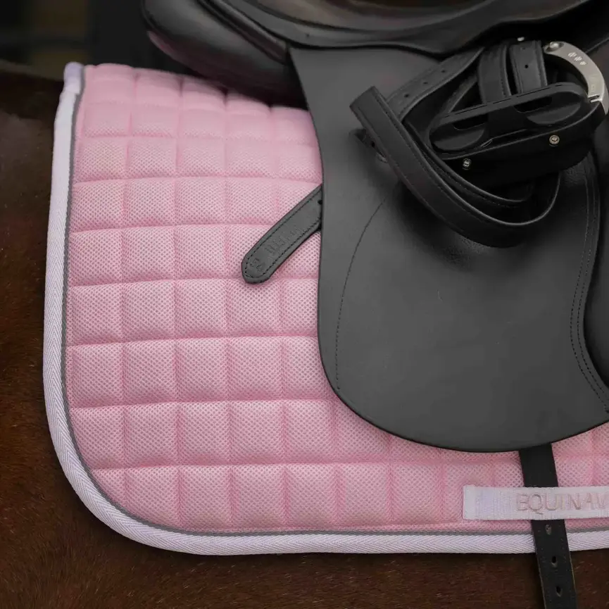 Svalbard Dressage Saddle Pad with NordicAir Tech