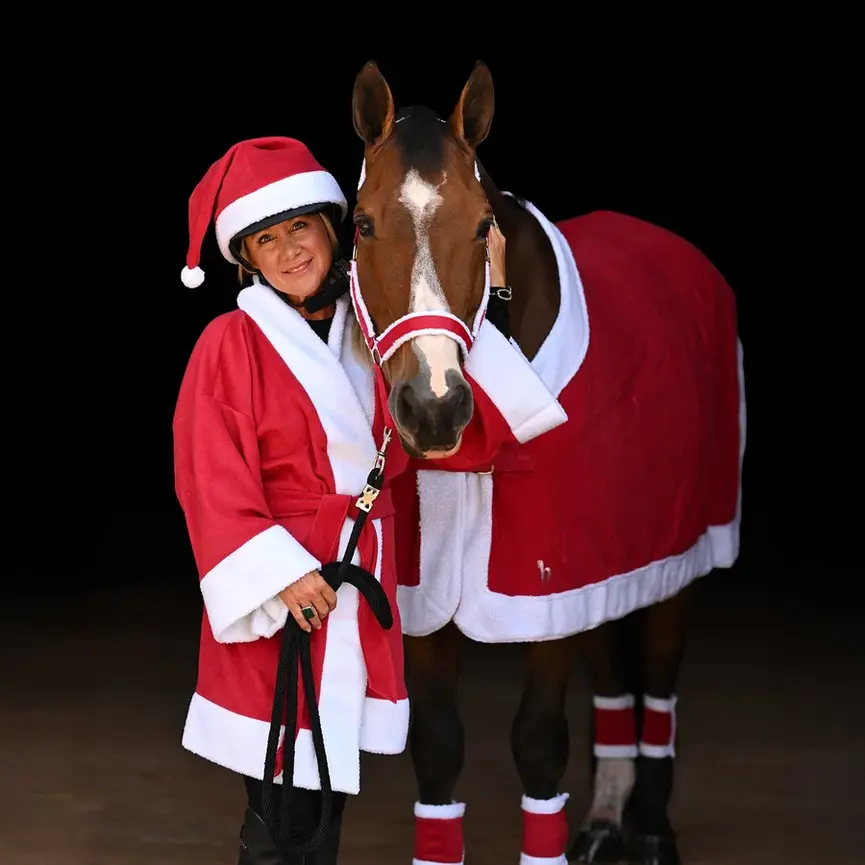 Horze Santa Robe - Red