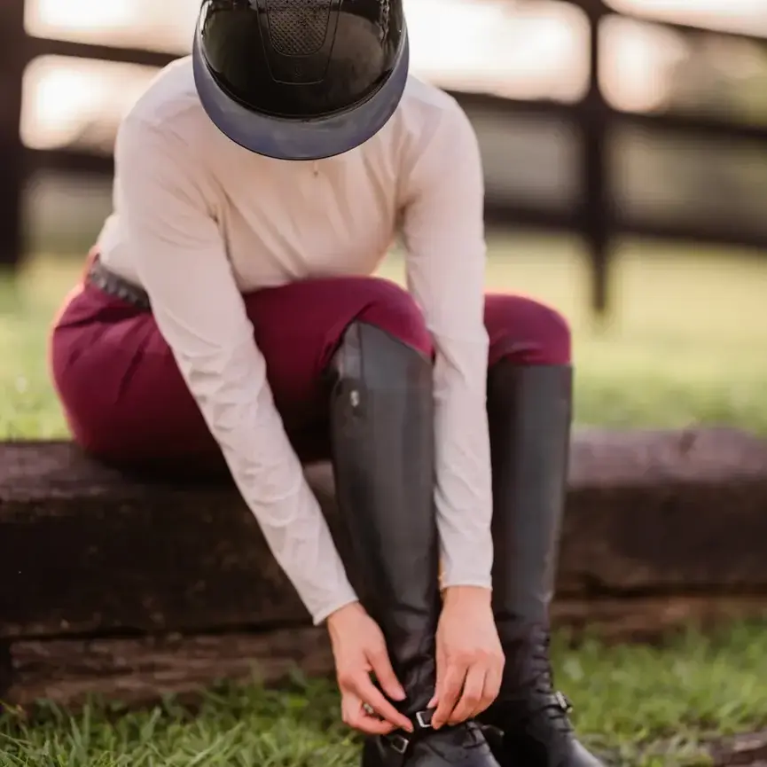 Crown Glossy Mips Riding Helmet - Black/Black