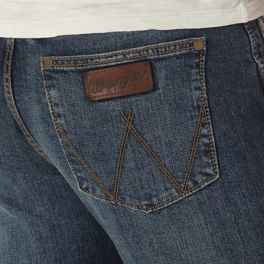 MEN'S RETRO SLIM FIT STRAIGHT LEG JEAN IN BOZEMAN
