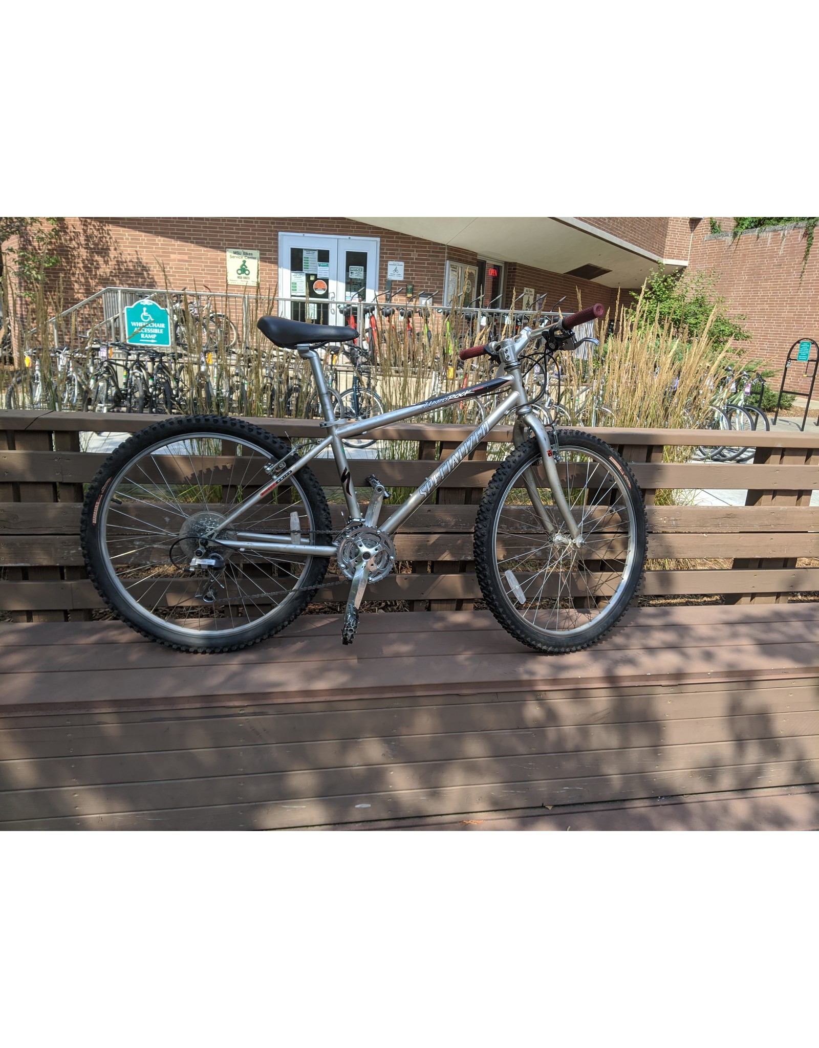specialized hardrock bottom bracket