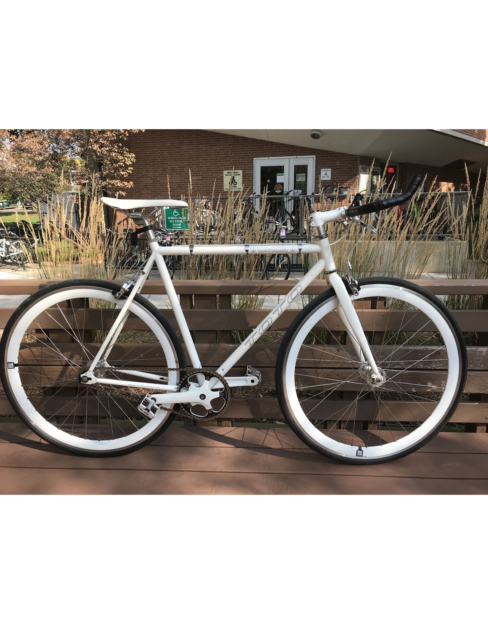 fixie white