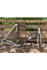 Trek 2100 road frame gray carbon 55 cm 21 1 2 in. MSU Bike