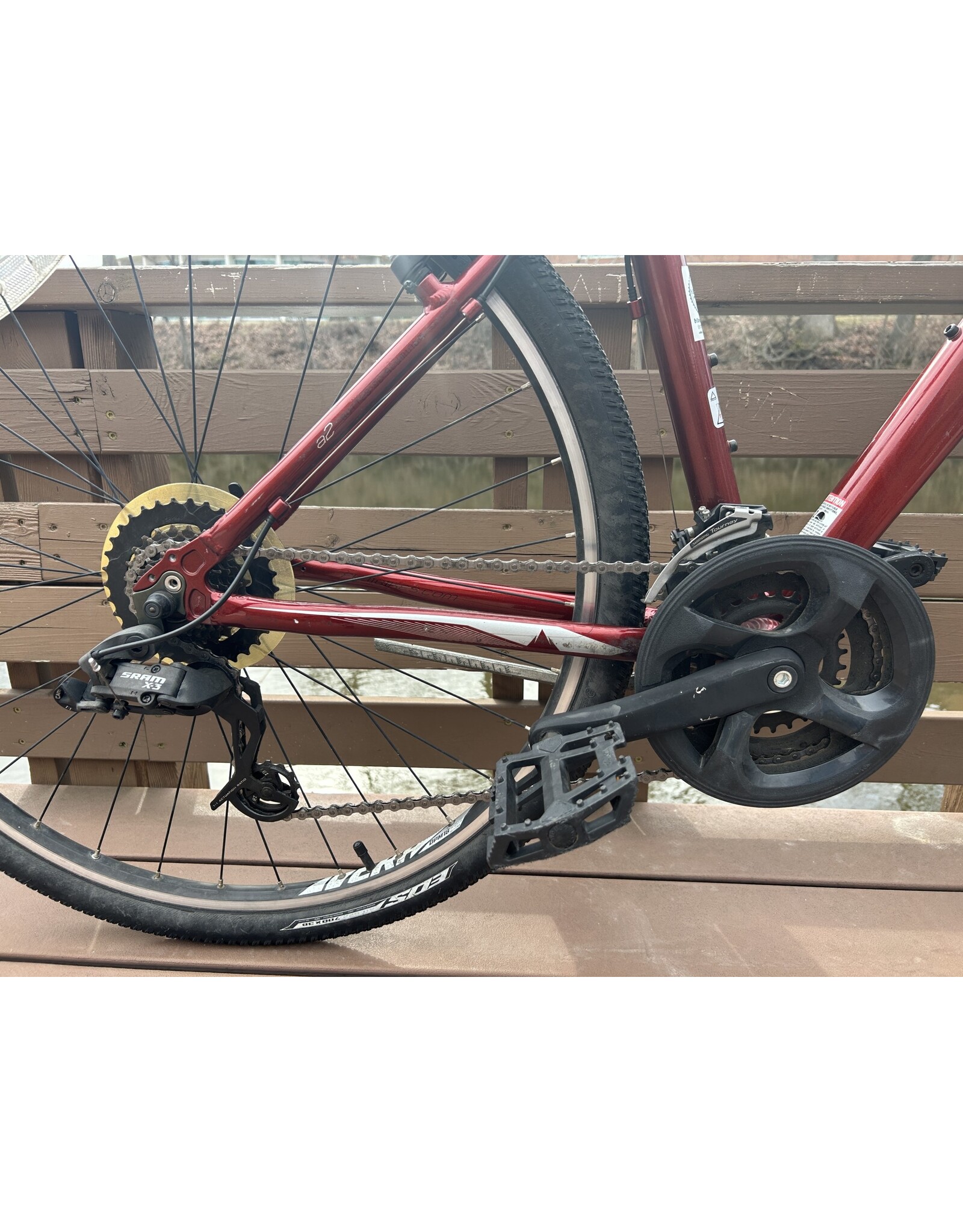 Fuji Traverse, 16in/S, Red