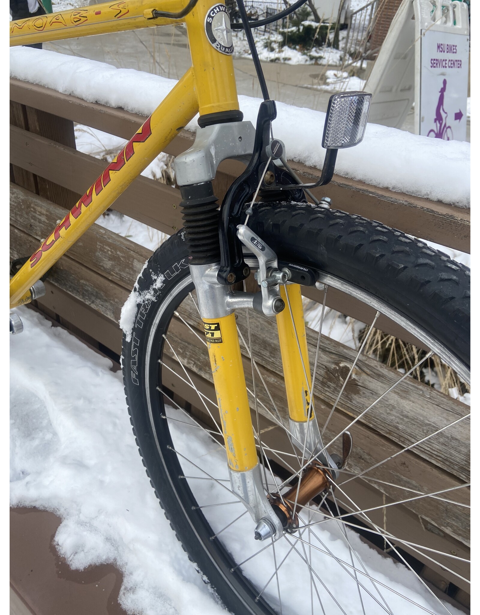 Schwinn Moab, Yellow, 19"/Large