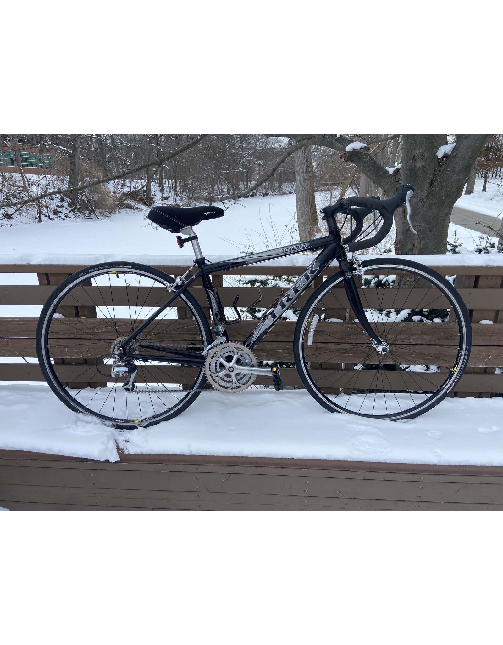 Trek 1000, Black, 17in/43cm