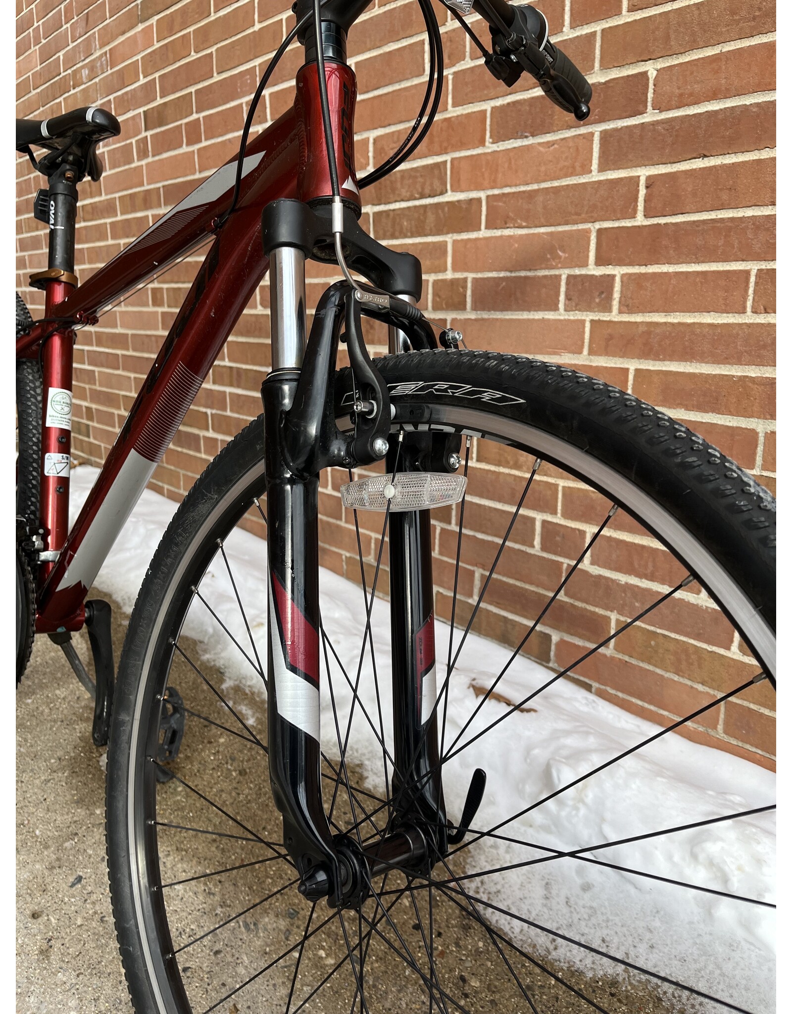 Fuji Traverse 1.8, Red, 17in/M