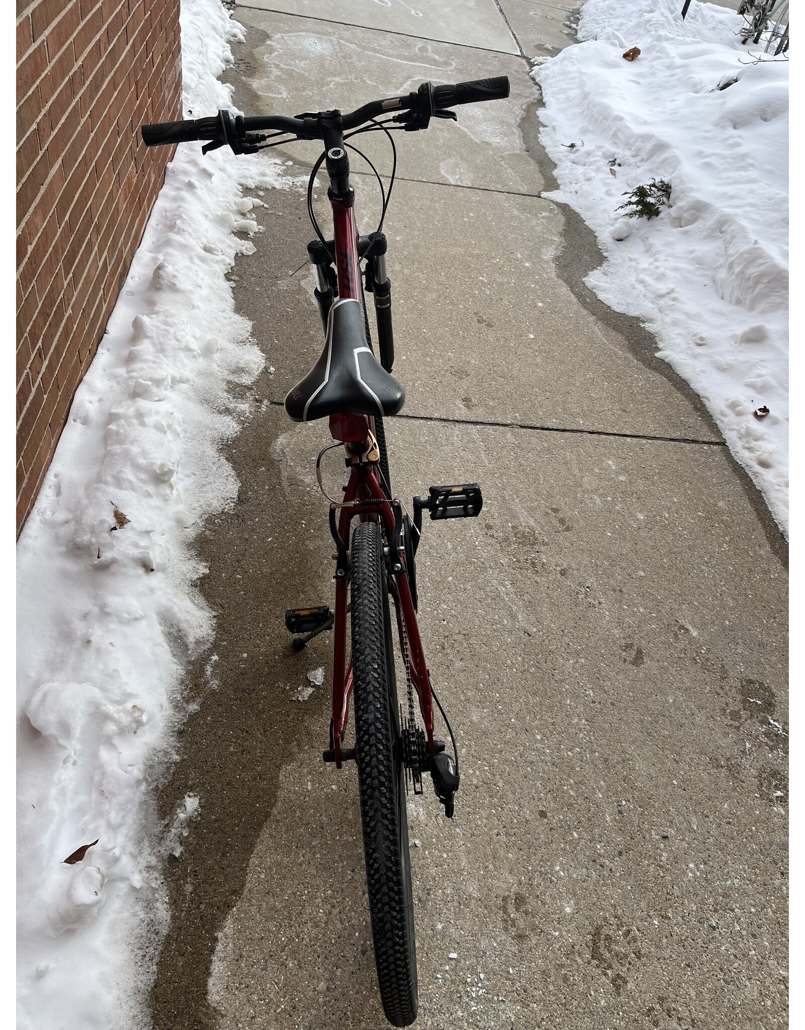 Fuji Traverse 1.8, Red, 17in/M