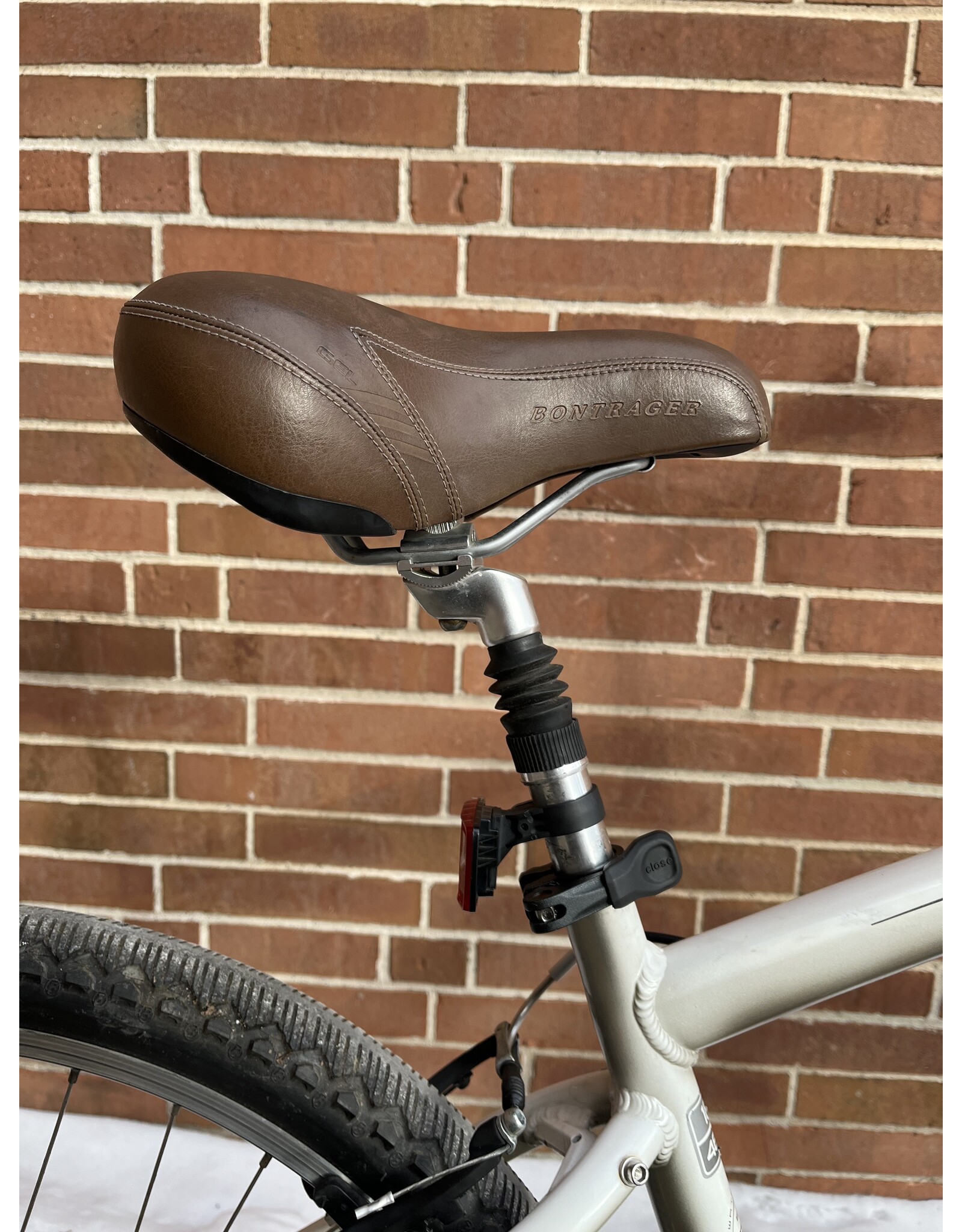 Trek Navigator 3.0, White, 18in/L