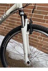 Trek Navigator 3.0, White, 18in/L