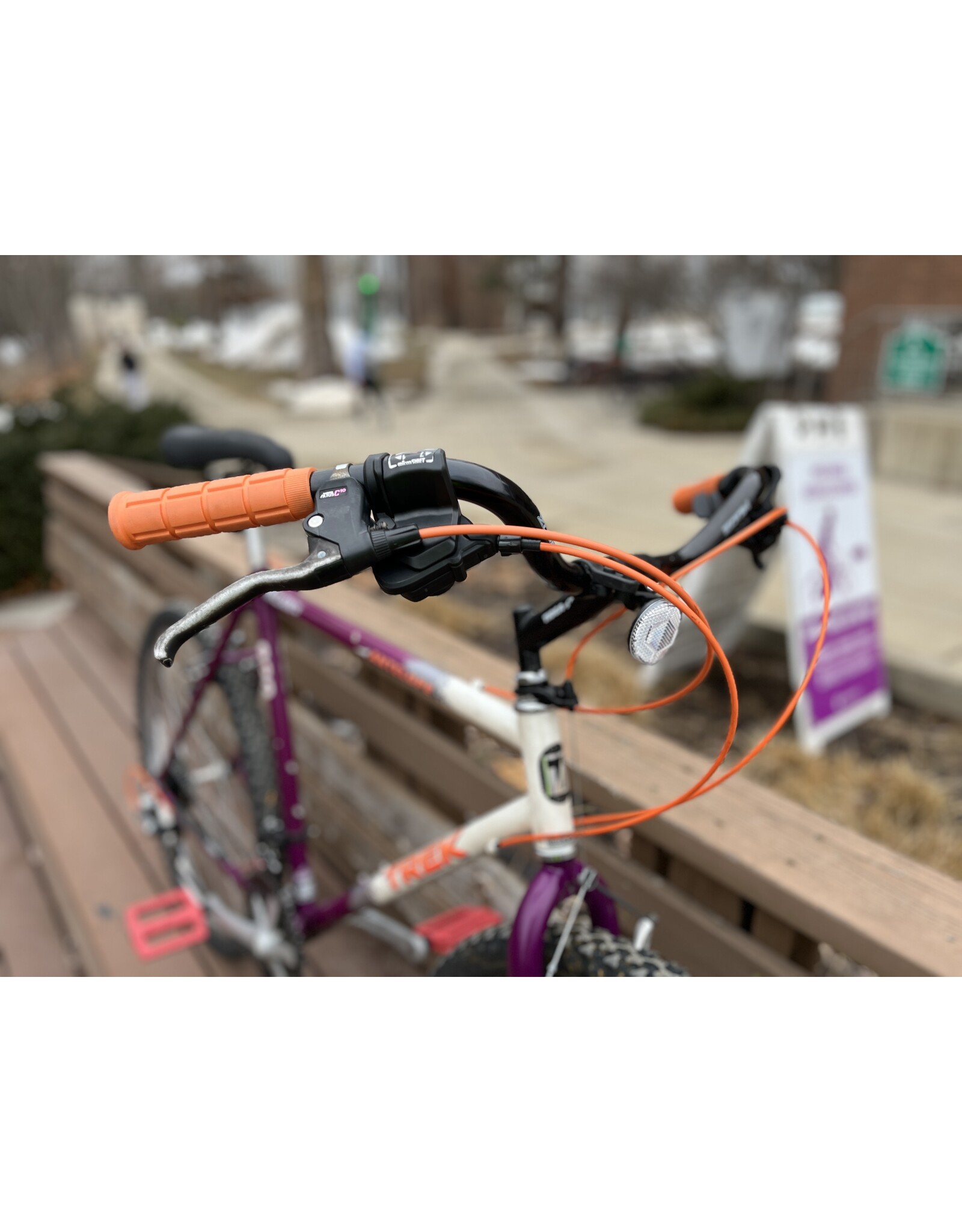 Trek 820, Antelope, Purple/White, 20.5/L