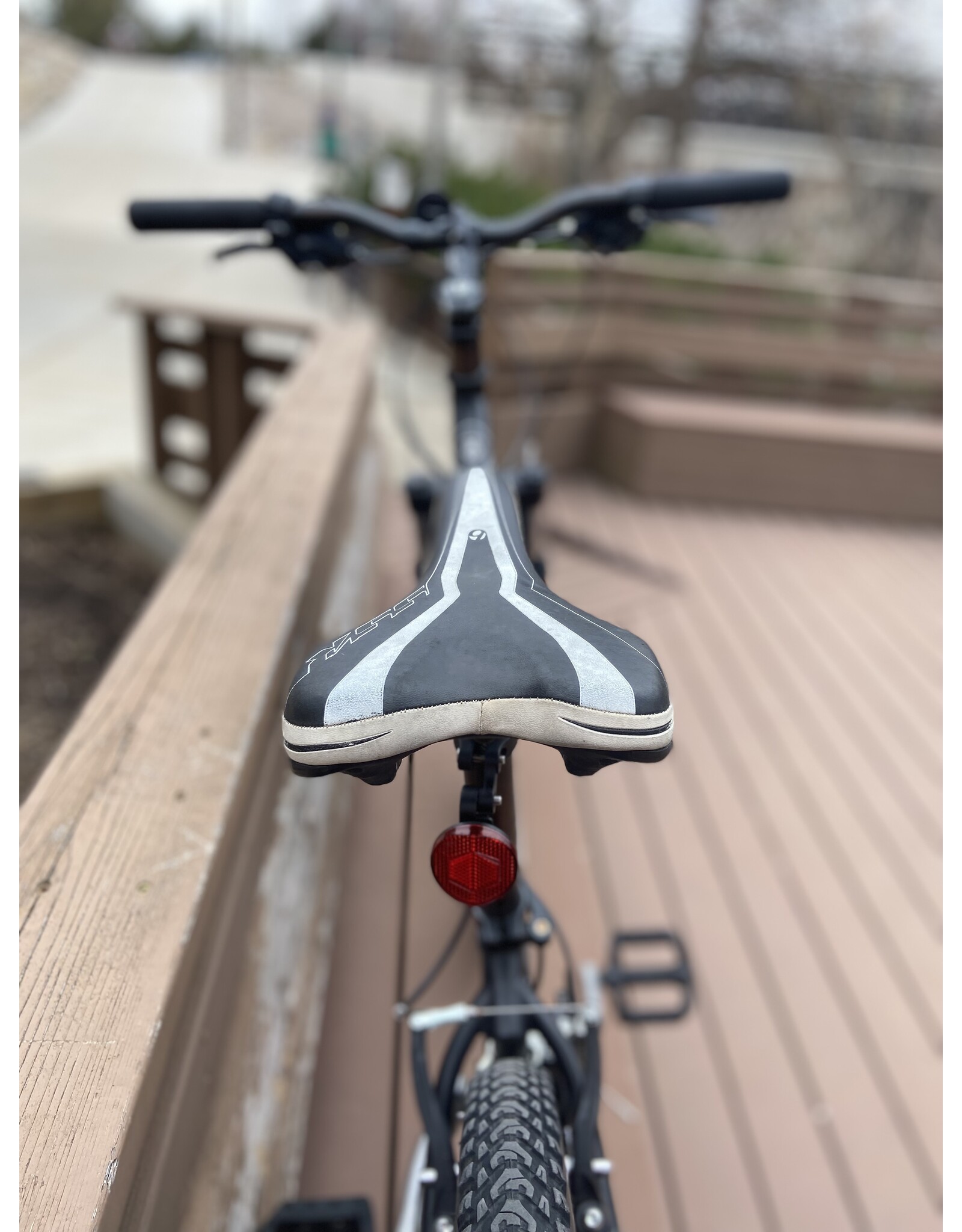 Trek, 820, 13in/S, Black