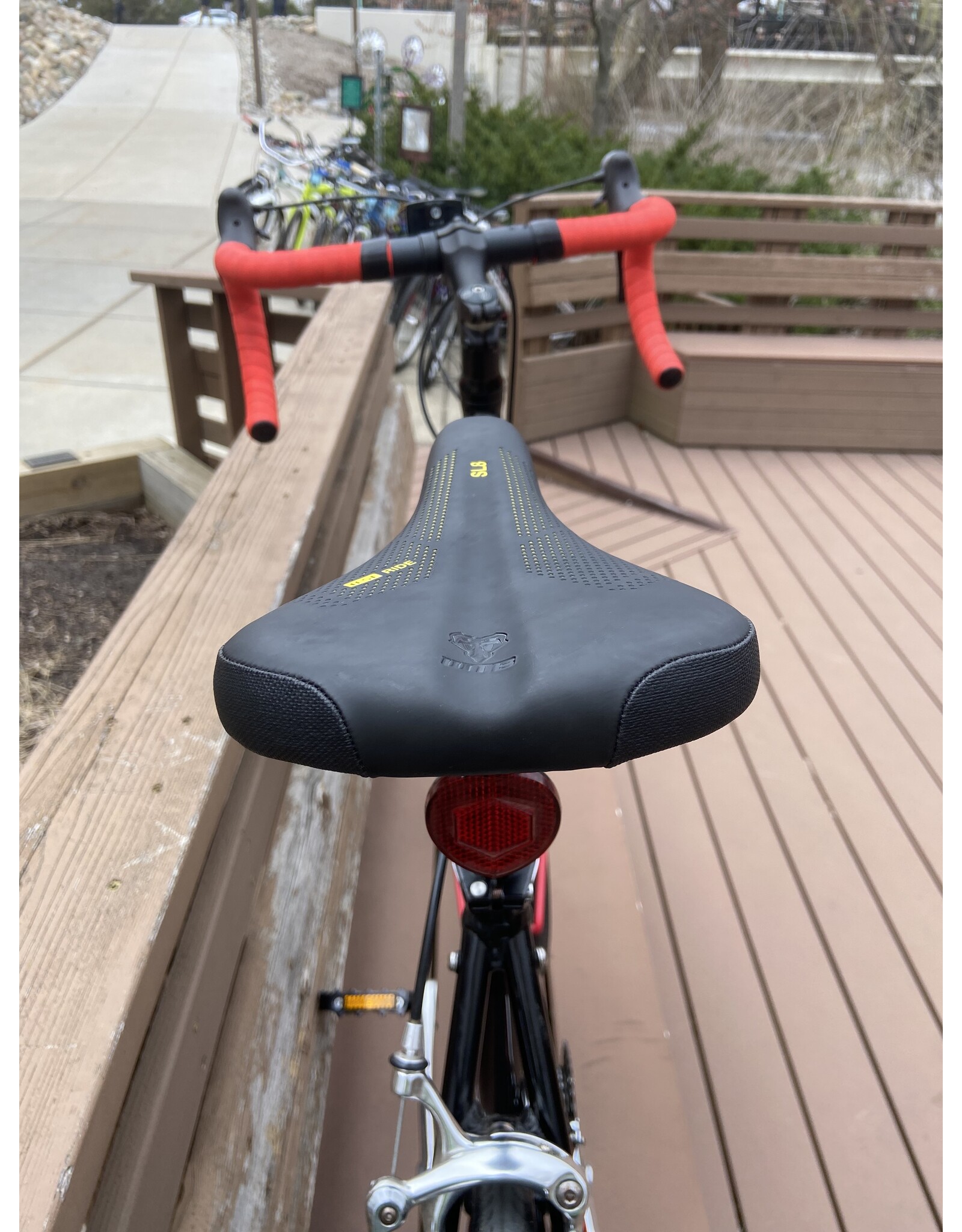 Trek 1.2 Alpha, Black/Red, 19in/L