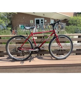 Trek, Mt Track 830, 18 in/L, Red