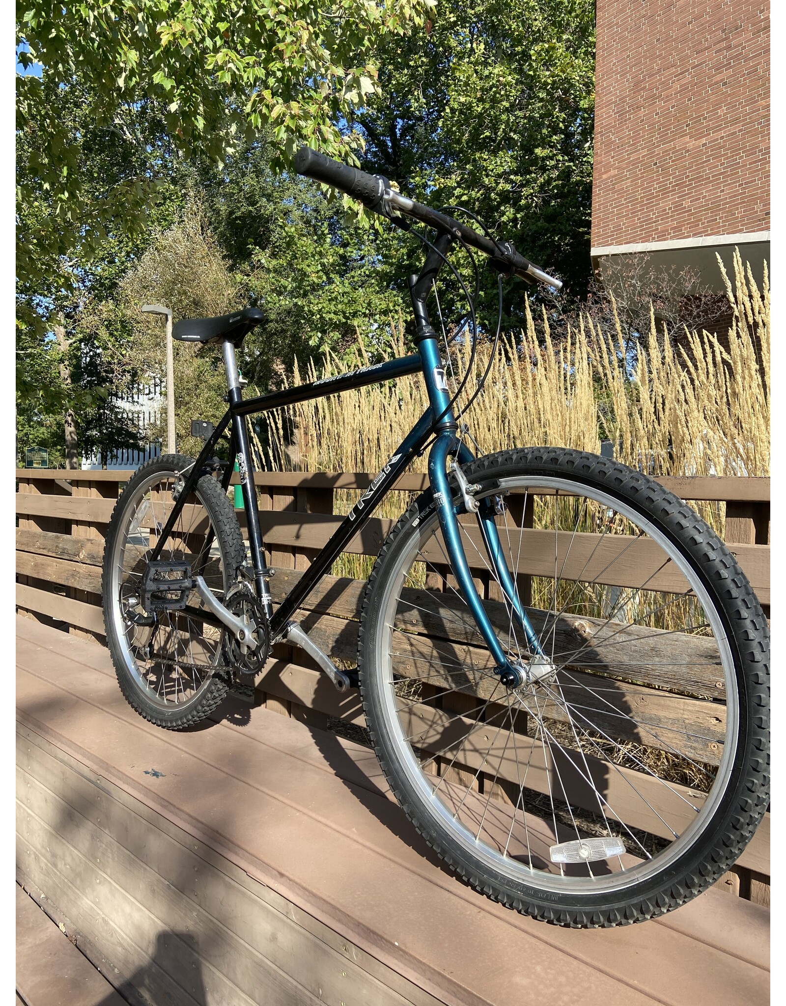 Trek, Mountain Track 830, M/20 in, Blue/Black