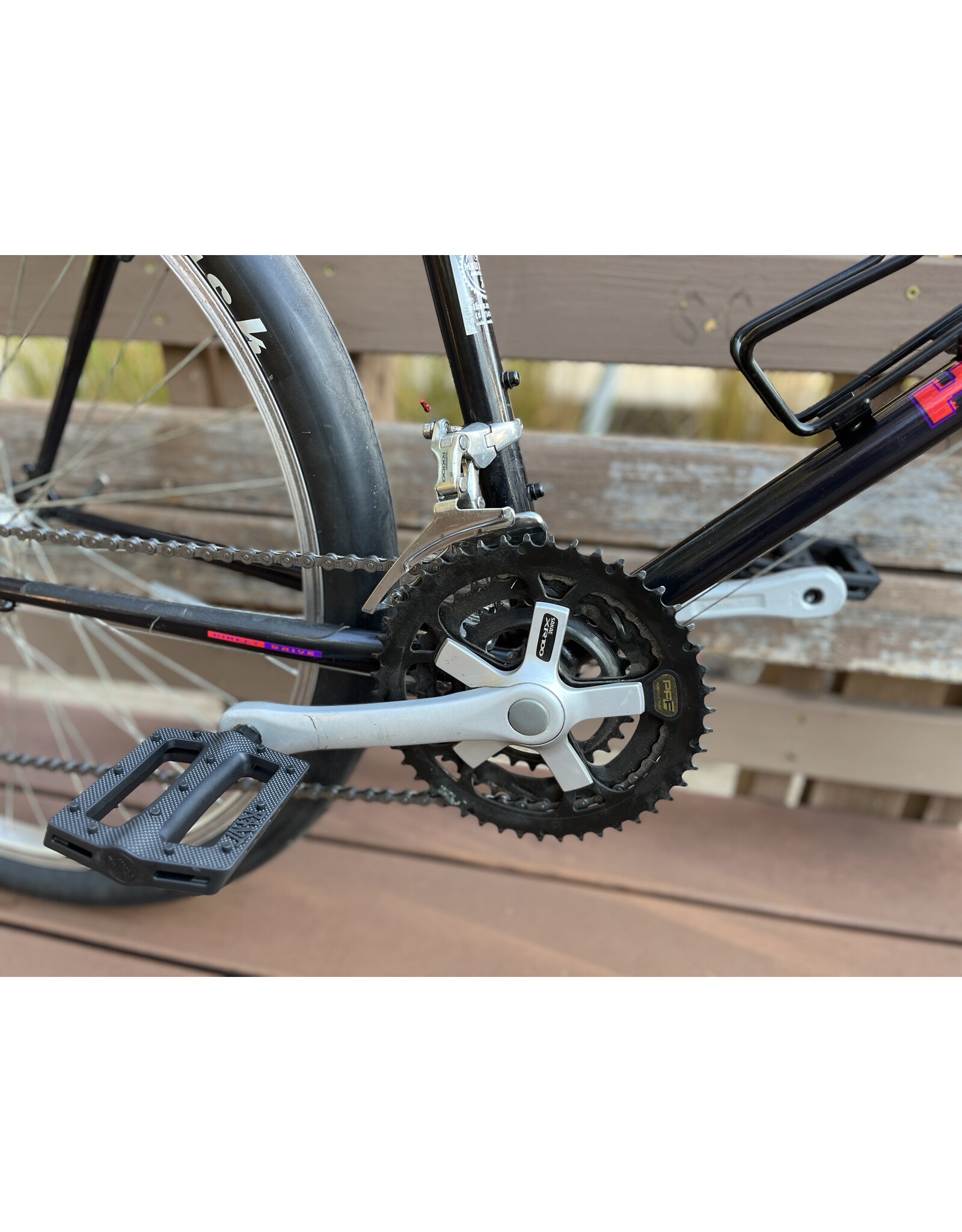 Specialized, Hardrock, Gravel, 22in/L, Black w/ red accents