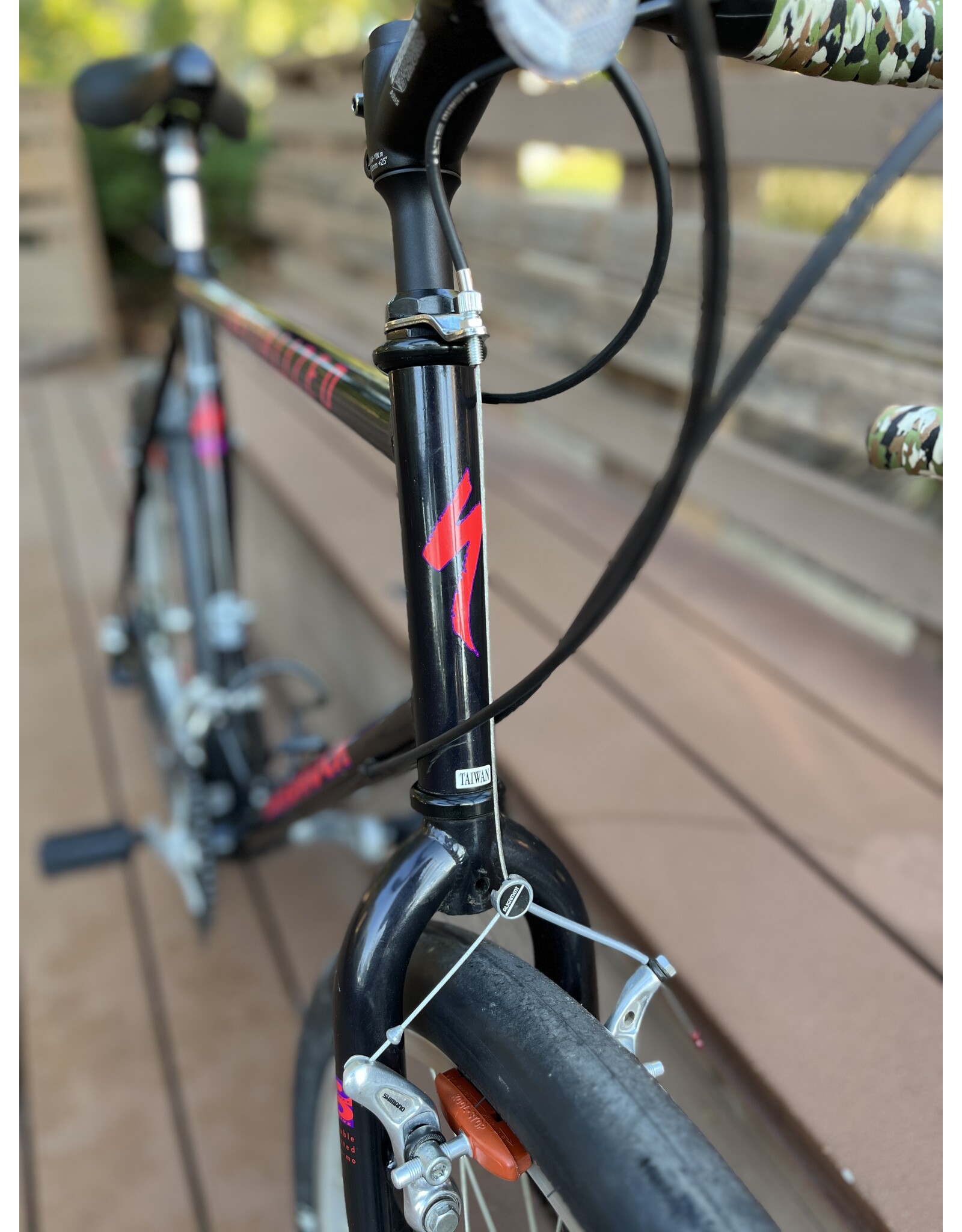 Specialized, Hardrock, Gravel, 22in/L, Black w/ red accents