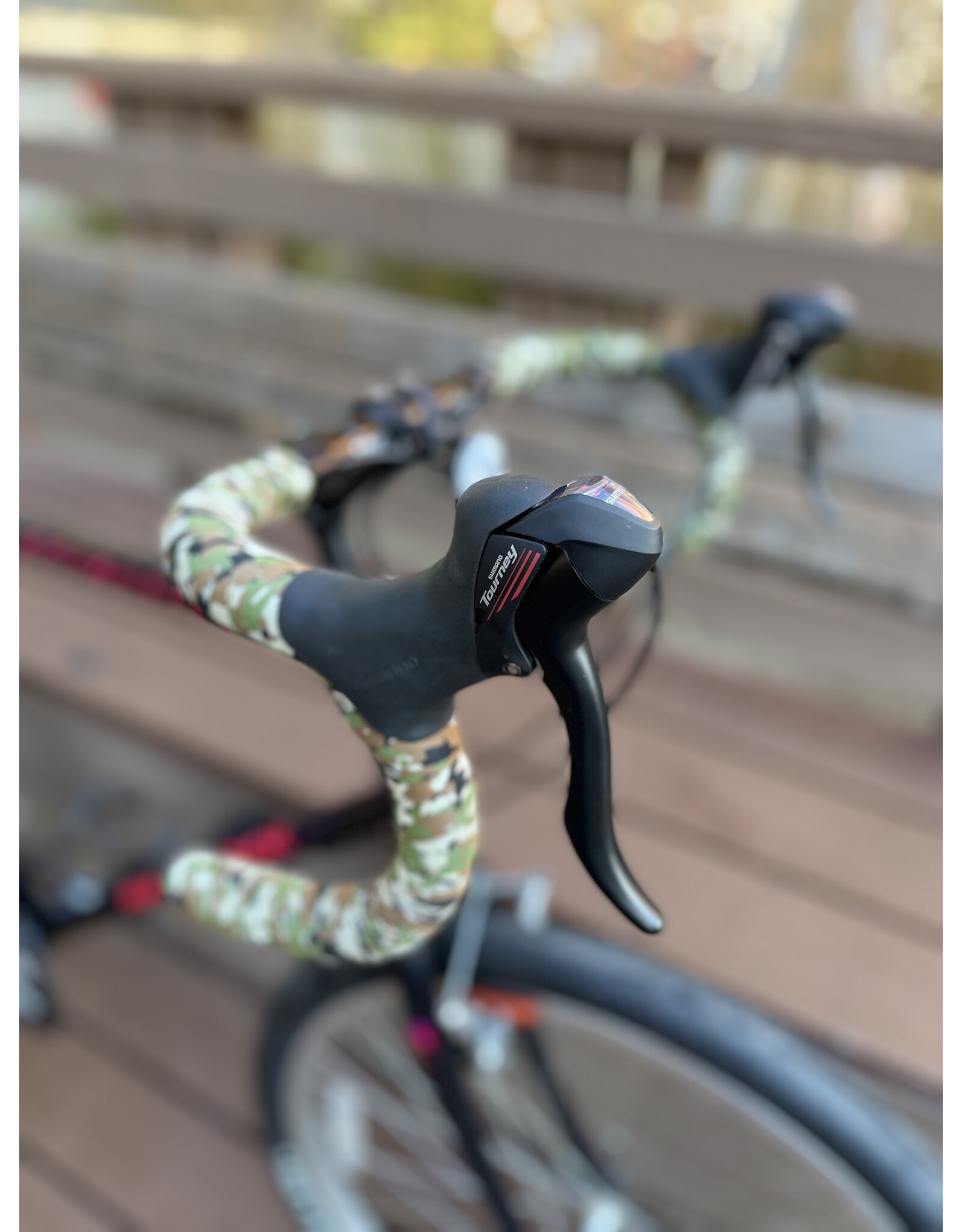 Specialized, Hardrock, Gravel, 22in/L, Black w/ red accents